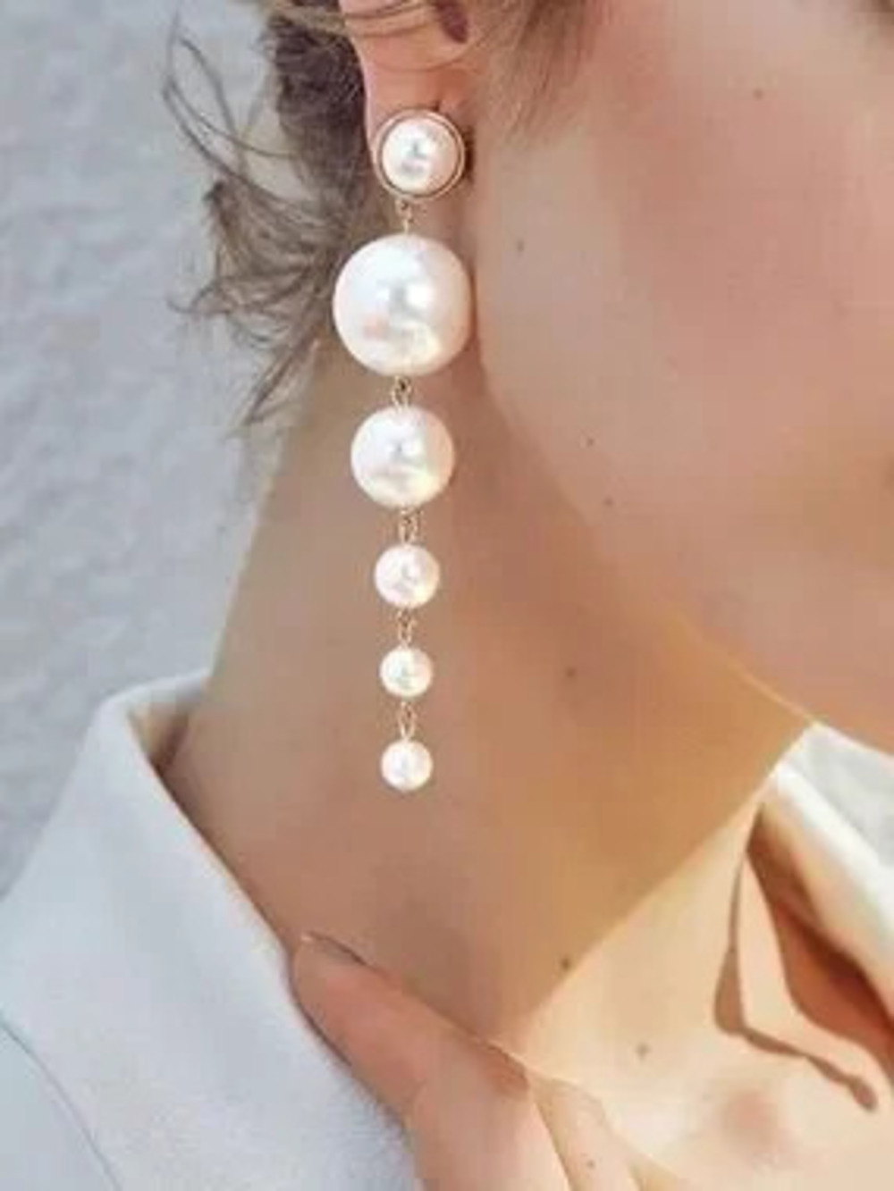 Anthropologie Gold and White Pearl Cascade Earrings